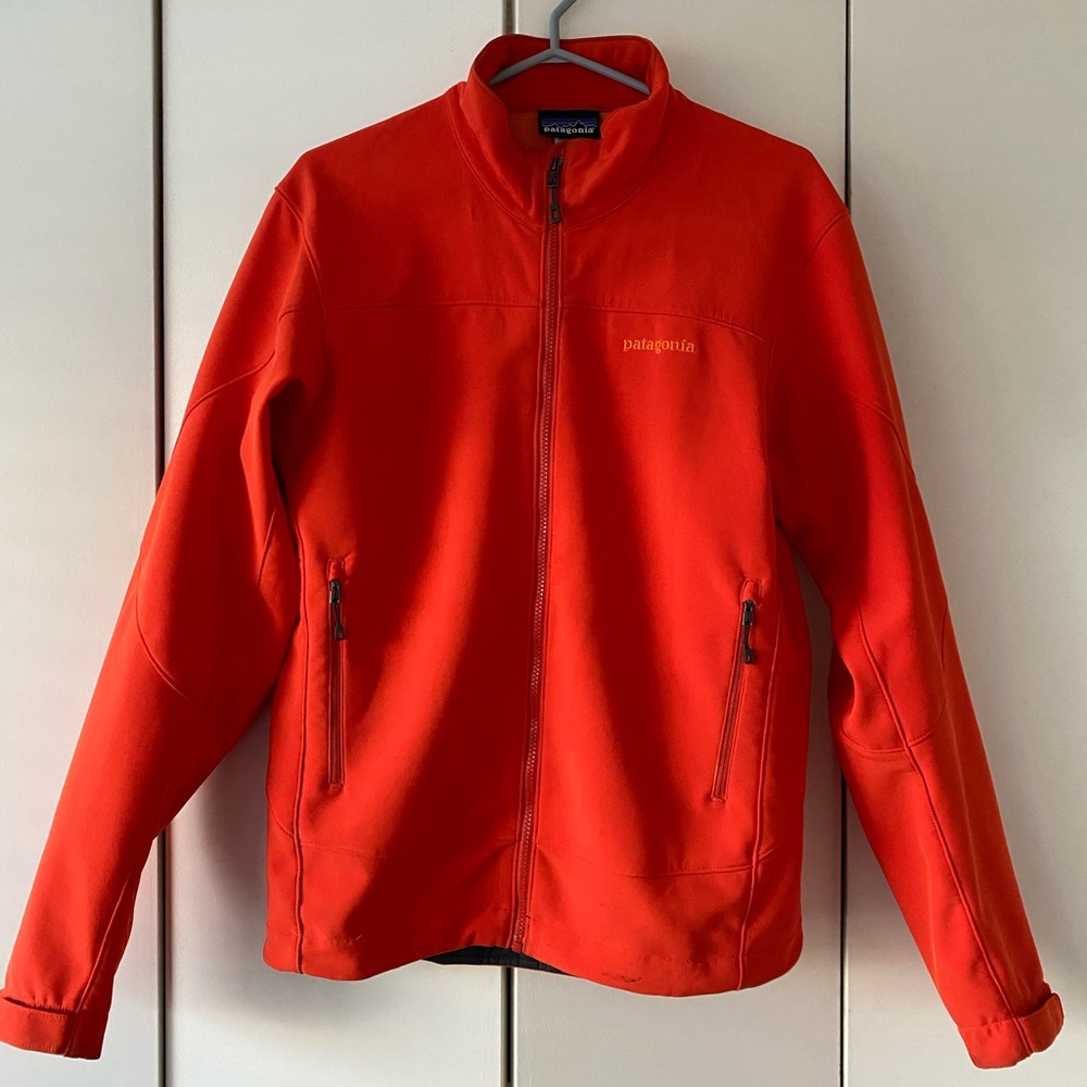 Patagonia Men's Adze Hybrid Jacket in Orange